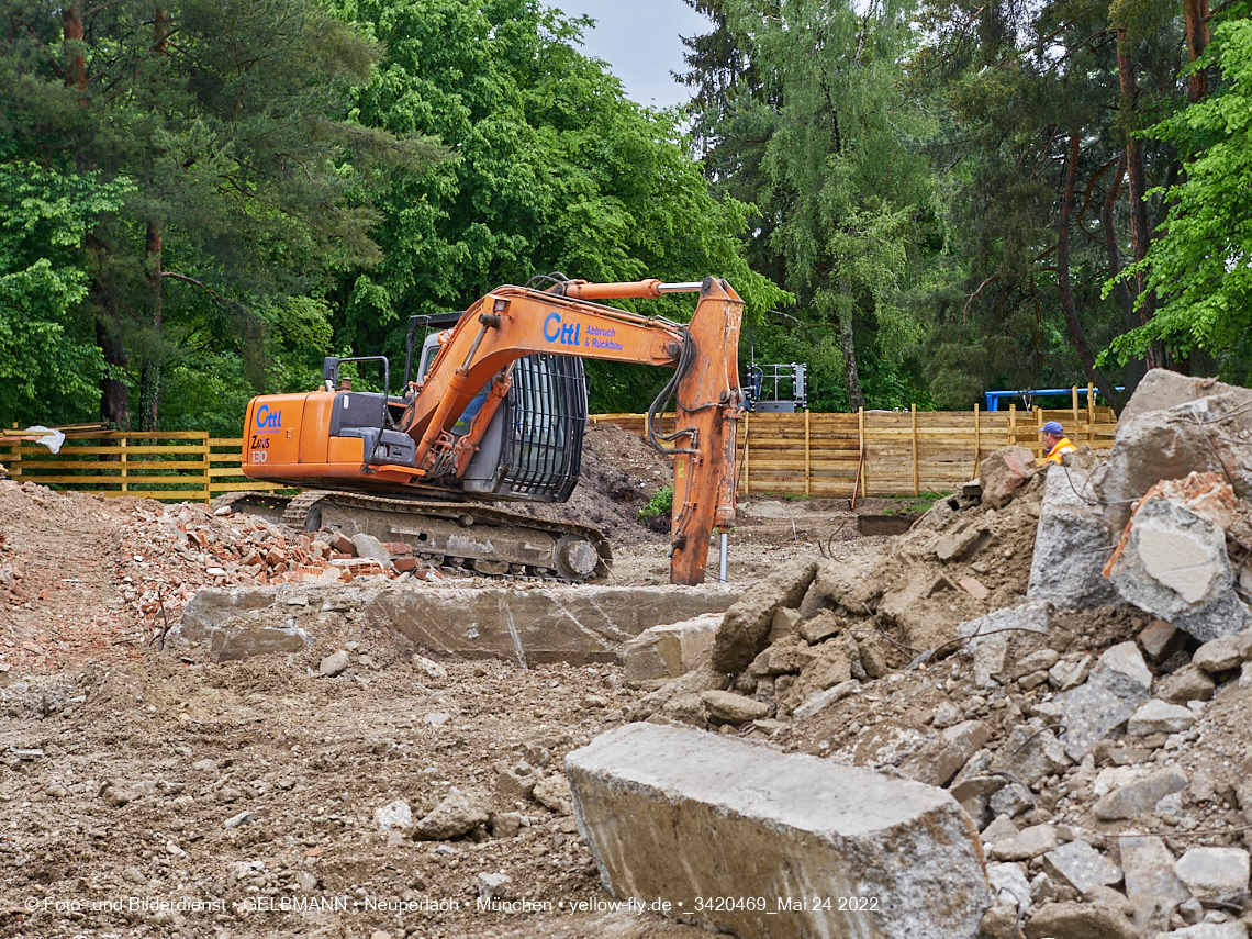 24.05.2022 - Baustelle am Haus für Kinder in Neuperlach